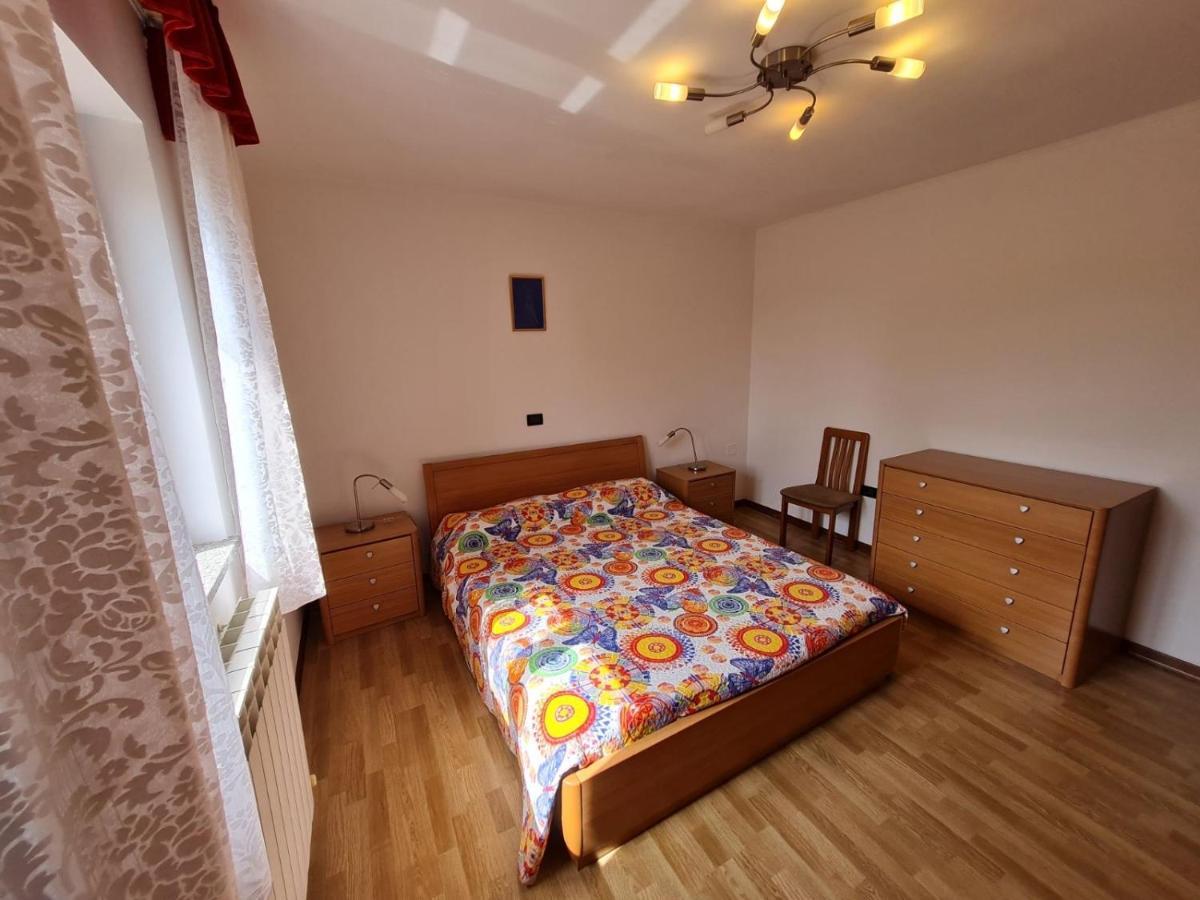 Apartment Ornela 乌马格 外观 照片